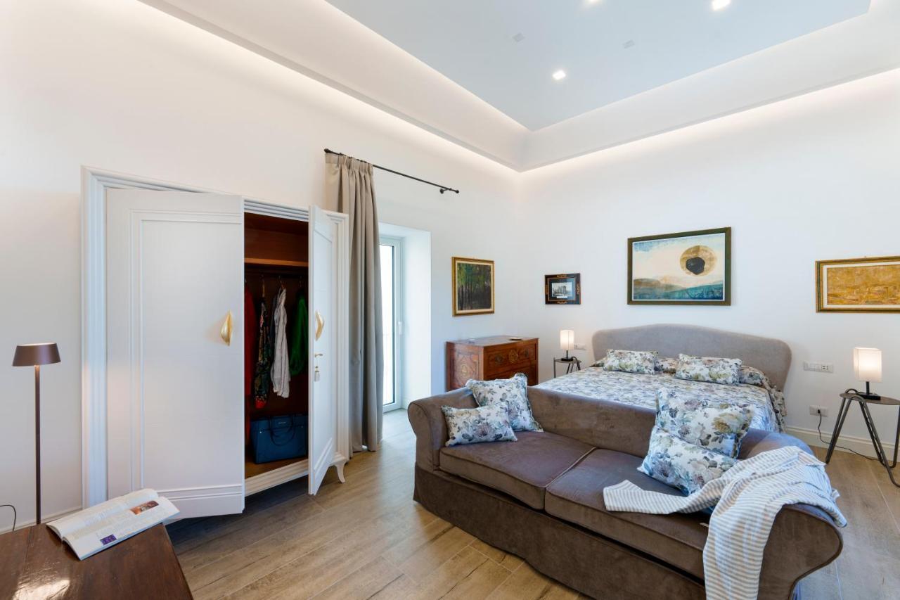 Mary'S Guest House Vico Equense Exterior photo