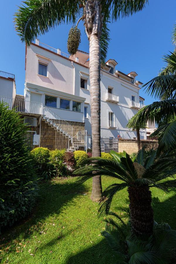 Mary'S Guest House Vico Equense Exterior photo
